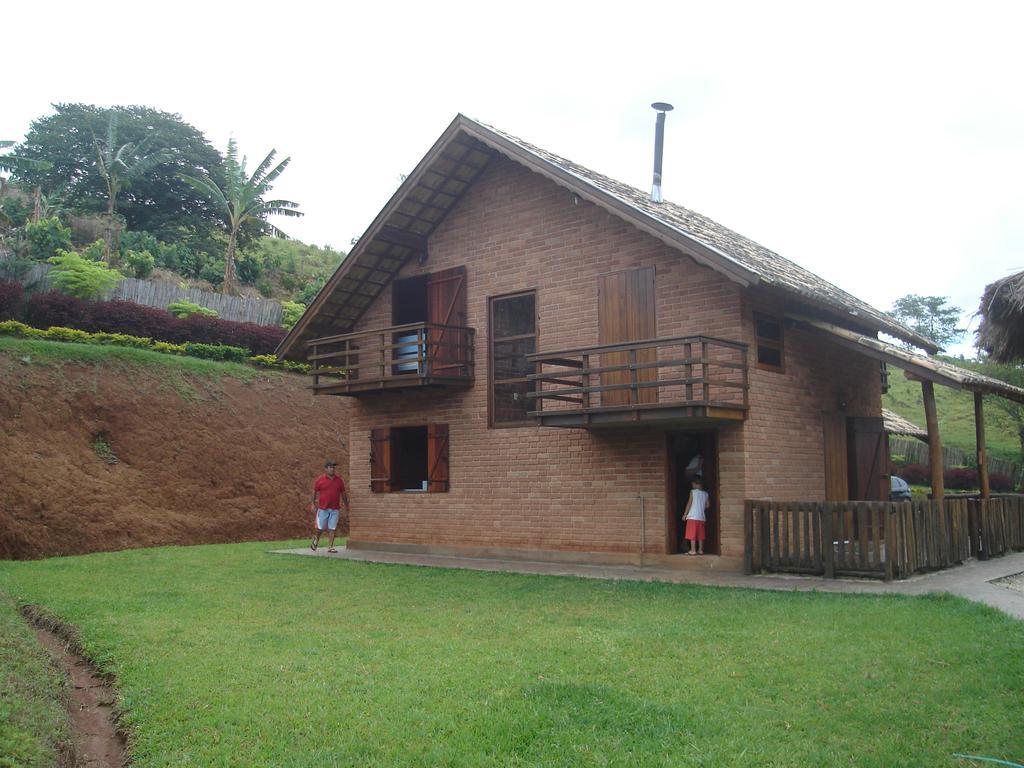 Dona Manoela *
