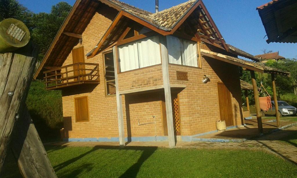 Dona Manoela * Gonçalves